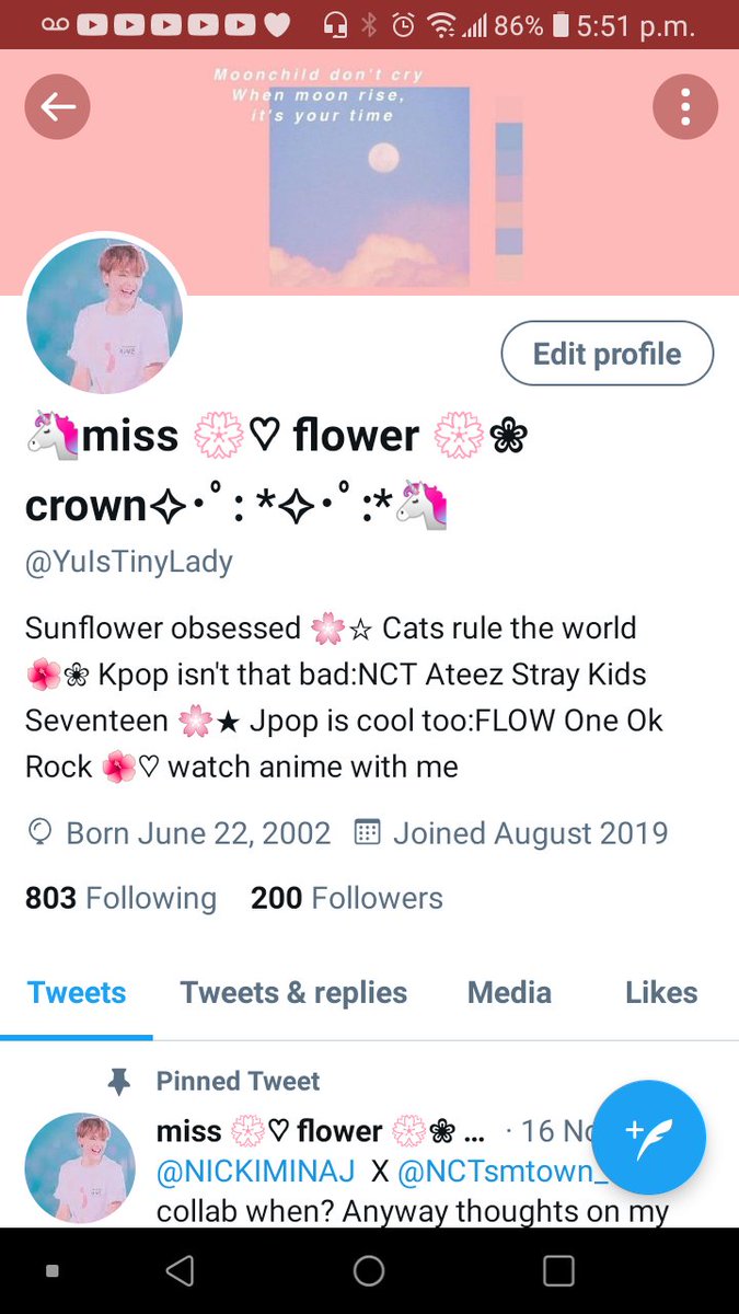 YuIsTinyLady's tweet image. Which one do you like? Comment yellow or pink 🌸💛