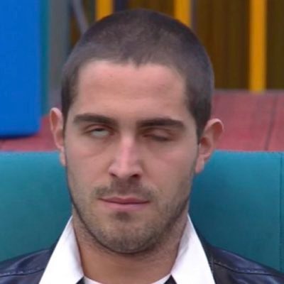 SENTI ZUCCACOSO DA QUANDO TE SEI PRESO TUTTO HAI FATTO PIU DANNI CHE UTILE. AGGIUSTA TUTTO E DATTE PURE UNA MOSSA.
#instagramdown #whatsappdown