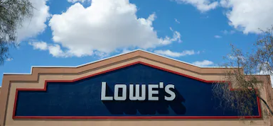 MikeHatcher23's tweet photo. Shout out to Meriden, CT again this week.  Still on top for MA LPP in Region 30!!  Keep it going team!!

#lowes #region30 #lpp #askeverytime #thankyou https://t.co/GpzauP49lb