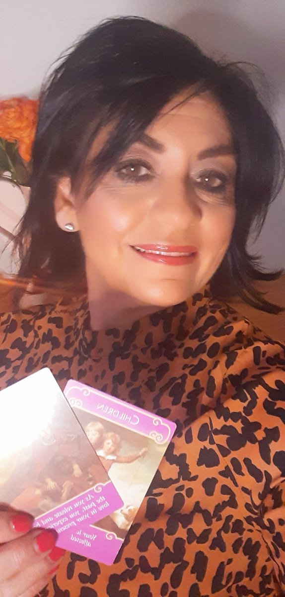 MichelleStars4's tweet image. Good Evening, ......I'm web hosting on Sky TV Channel 680 @Psychic Today -  6pm to 9pm this evening. 

Please join us all on the Show. 

Love and Light 

Michelle x

#psychictoday #sky680 #psychic #medium ##spiritual#energy #healer