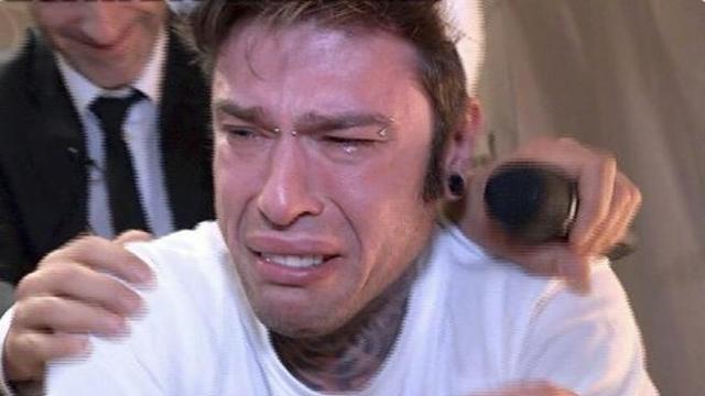 needsxtae's tweet photo. il mio wifi dopo essere stato insultato ingiustamente perché pensavo che ci fossero problemi di connessione:
#whatsappdown #instagramdown https://t.co/XDWHjBYn4m