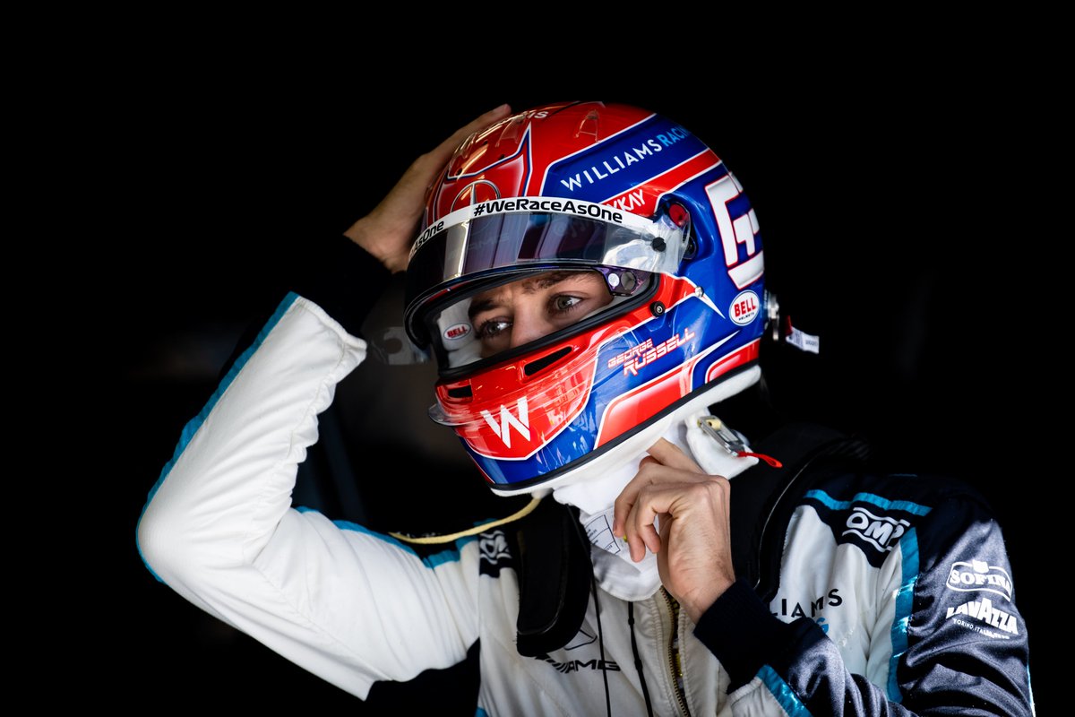 GPRracewear's tweet photo. Who else will be binge watching @F1: Drive to survive on Netflix this weekend? ๐บ๐ฟ
#GPRdirect #motorsport #racing #formulaone #drivetosurvive #bellhelmets #georgerussell https://t.co/Kulz0vc3DK