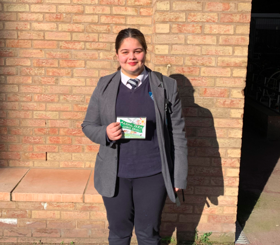 WatersideAcad's tweet photo. Year 11 GCSE English students were awarded revision flash cards and guides for meeting the English department's high expectations during remote learning. Great Work! @HnsEnglish https://t.co/MhA1UKe3lE
