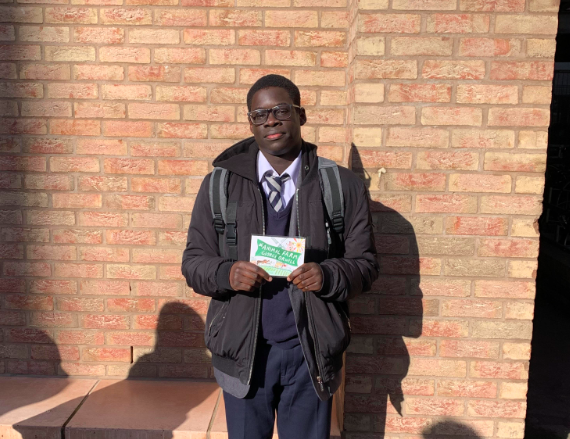 WatersideAcad's tweet photo. Year 11 GCSE English students were awarded revision flash cards and guides for meeting the English department's high expectations during remote learning. Great Work! @HnsEnglish https://t.co/MhA1UKe3lE