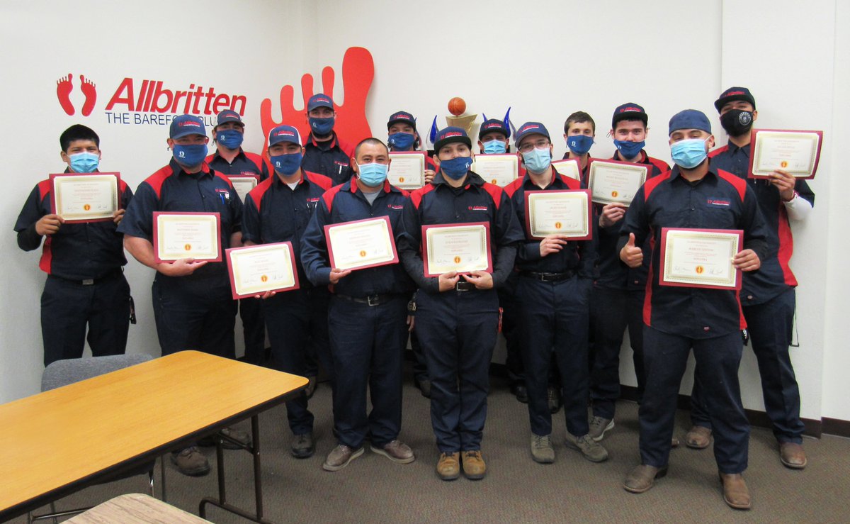 AllbrittenCA's tweet photo. Congrtulations to our Allbritten University graduates!! ๐๐ #Allbritten #BarefootPlumber #HVAC #Install #Plumbing #CentralValley #SupportLocal #AllbrittenUniversity #Graduation https://t.co/qoLaWhuFw5
