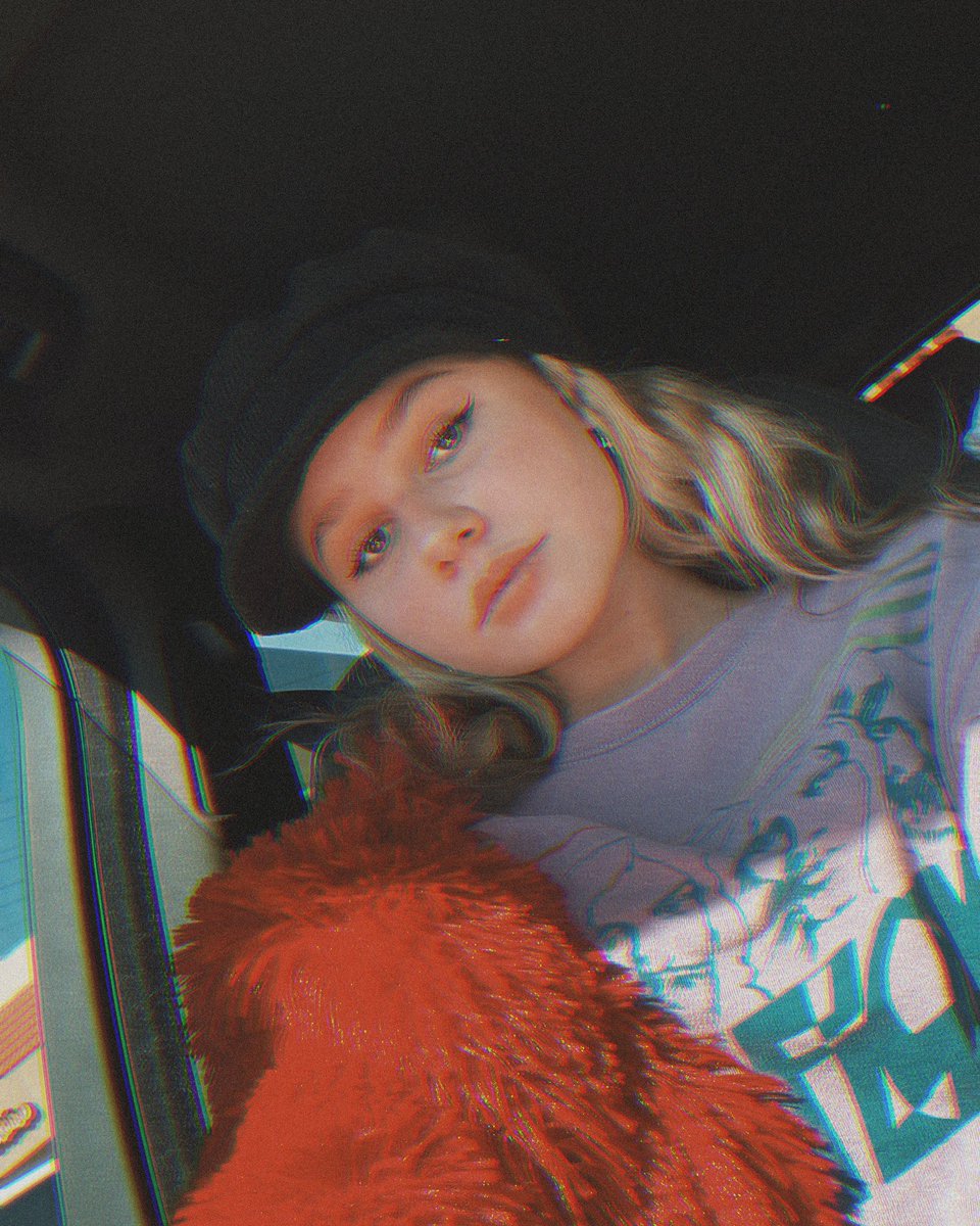 rubyroseturner's tweet image. hi I’m so inactive here🐞🔮💥💖✨