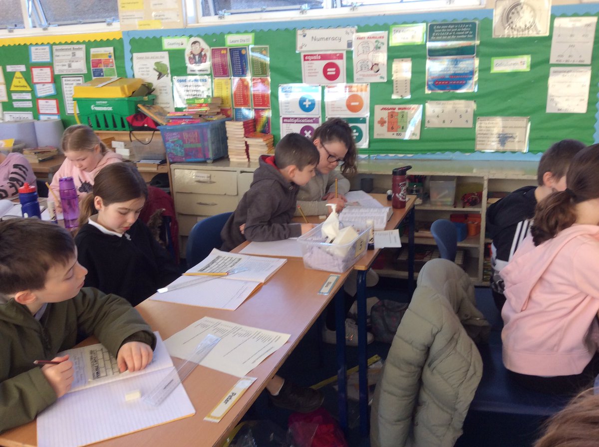 MrsMorrisonKPS's tweet photo. It’s been fantastic to welcome back the class and to be together again 😊.
Well done to everyone for having such a positive attitude towards each other and their learning. I’m very proud of you all and you should be proud of yourselves 💛🖤
See you on Monday 😀@Kinneil_PS https://t.co/KvXkWlIUVa