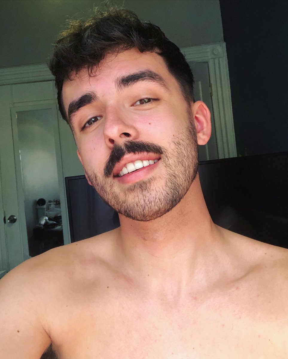 aja_duh's tweet photo. I’m turning into that person that has positive affirmations on my Lock Screen, and I’m not going to be ashamed of that or my very subtle bowl cut https://t.co/Jdo72PGgTK