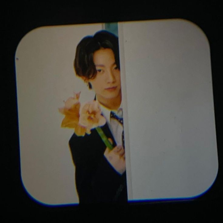 hnifi_o's tweet photo. Jeon jungkook in your area 🌺🎥
@BTS_twt https://t.co/fn4yIoXSG4