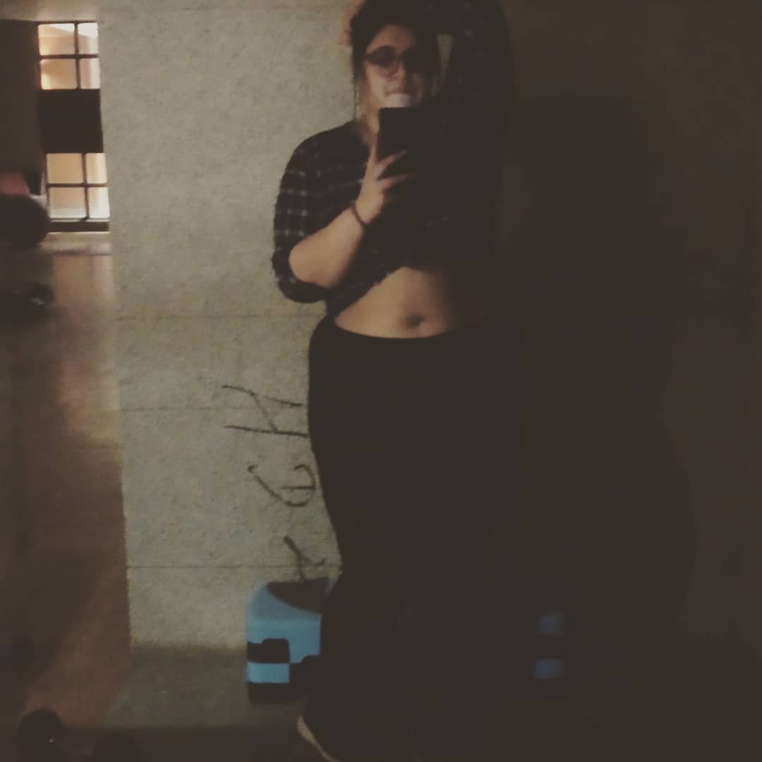 MiglaniRoopal's tweet photo. Felt cute,might delete later😋😋😛 https://t.co/6dIk5MZma1