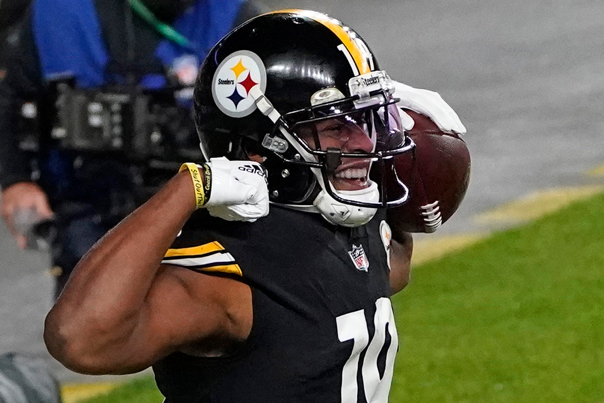 JuJu Smith Schuster staying with Steelers in NFL free agency surprise