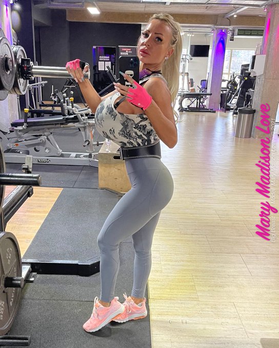 🌸G🏀🏀d night &hearts;️ #busty #pic #gym #fitmodel #gbodytransformation #instagood https://t.co/vhzMLBXuvI<a href="/tag/busty"class="tags">#busty</a><a href="/tag/pic"class="tags">#pic</a><a href="/tag/gym"class="tags">#gym</a><a href="/tag/fitmodel"class="tags">#fitmodel</a><a href="/tag/gbodytransformation"class="tags">#gbodytransformation</a><a href="/tag/instagood"class="tags"><span>#instagood</span></a>