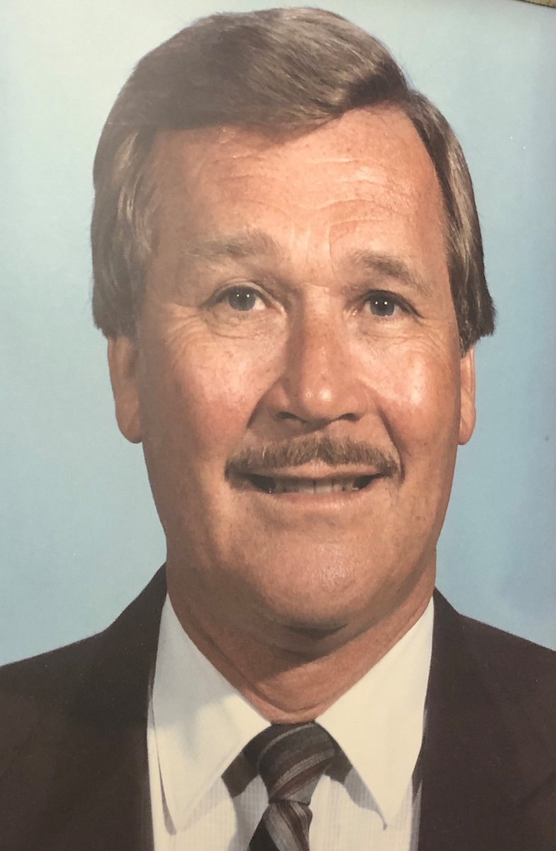 The flags at the Peterborough Police Station are at half-mast to remember Ret'd Staff Inspector Bob Lewis.  

Bob was a 37-year-veteran of the Peterborough &amp; Toronto Police Services, author and unofficial historian of the Peterborough Police Service.    

peterboroughpolice.com/en/news/peterb…