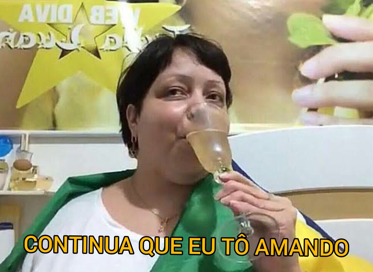 brumillasweet's tweet photo. @brunnagoncalves @Ludmilla Hoje elas estão num mel só https://t.co/eF8wISoLlO
