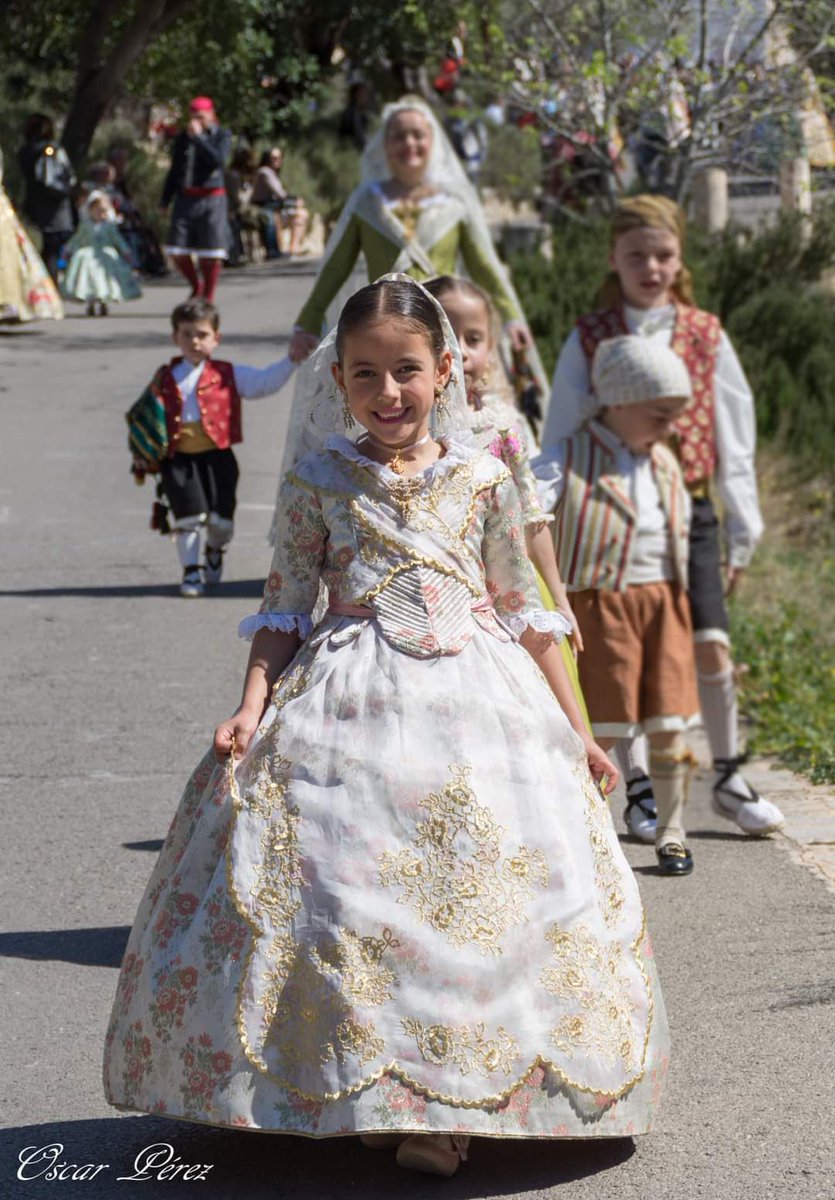 Falla_Selgas's tweet photo. Hui hauríem d’haver realitzat la vistosa Baixada de Sant Josep. Un acte únic que sols es pot gaudir a #Xàtiva.

#Tornarem #fallesXàtiva #fallesVirtuals https://t.co/4wpImsLQ3d