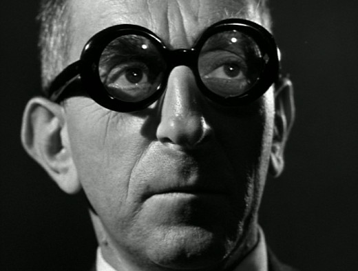 brschuck66's tweet photo. Decades before the era of all-knowing, all-seeing smart devices &amp; apps, there was O.B.I.T., the Outer Band Individuated Teletracer. Representing #TheOuterLimits of spying tech, there was nowhere to run and nowhere to hide. #FilmsFromBeyond reveals all: https://t.co/KpKRdYmjCB https://t.co/hZuN3A2Th6