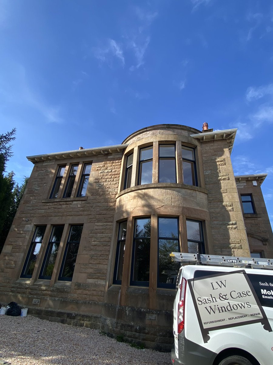 CHECK OUT OUR INSTAGRAM FOR THE FULL TRANSFORMATION OF THIS JOB! Job completed in Newlands. Old casements restored, New energy efficient double glazed like for like sashes replacing the old rotten single glazed ones, finished in Anthracite grey 🤩 #sashwindows #sashwindowsglasgow