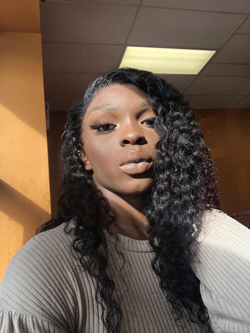 Put me on a dollar &lsquo;cause I&rsquo;m who they trust in https://t.co/K2Hal4AnnY<a href="/tag/barbie"class="tags"><span>#barbie</span></a>