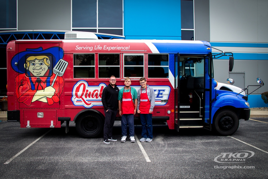 tkographix's tweet image. We love getting visits from members of the community.

#busgraphics #vehiclegraphics
