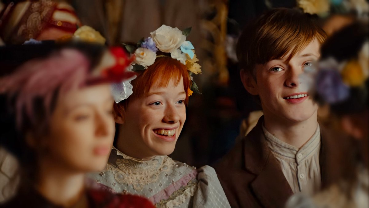 karolcaipira's tweet image. Hoje a série faz 4 anos e eu vivo pra admirar a Anne em todas suas fases

AWAE FOUR YEARS