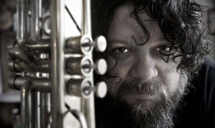 rockaxisoficial's tweet photo. Se va un héroe del latin jazz: hace pocos minutos se confirmó la muerte del destacado músico nacional Cristián Cuturrufo 🎺 https://t.co/sAi5ltepZm