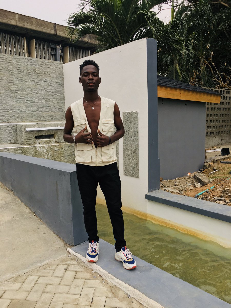 Mhozeezky1's tweet photo. One day 
E go better

#wagwanchallenge #LayconXOpay
#LayconXOppo #endsars 
#hiphopthevideo #silhouette #loriirochallenge
#facebookdown
WhatsApp imessage one Nigeria biden #JusticeTheAlbum superman love by you  dino mark #BBNaija https://t.co/8Cm6xgymfH