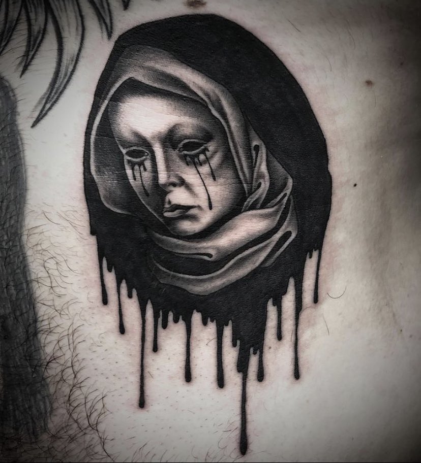 By @rafeldelalande contact us to book for when the shop reopens in April #london #sevendoorstattoo #tattoodo #blackwork #blkttt #pdxtattoo #onlythedarkest #eastlondon #londontattoostudio