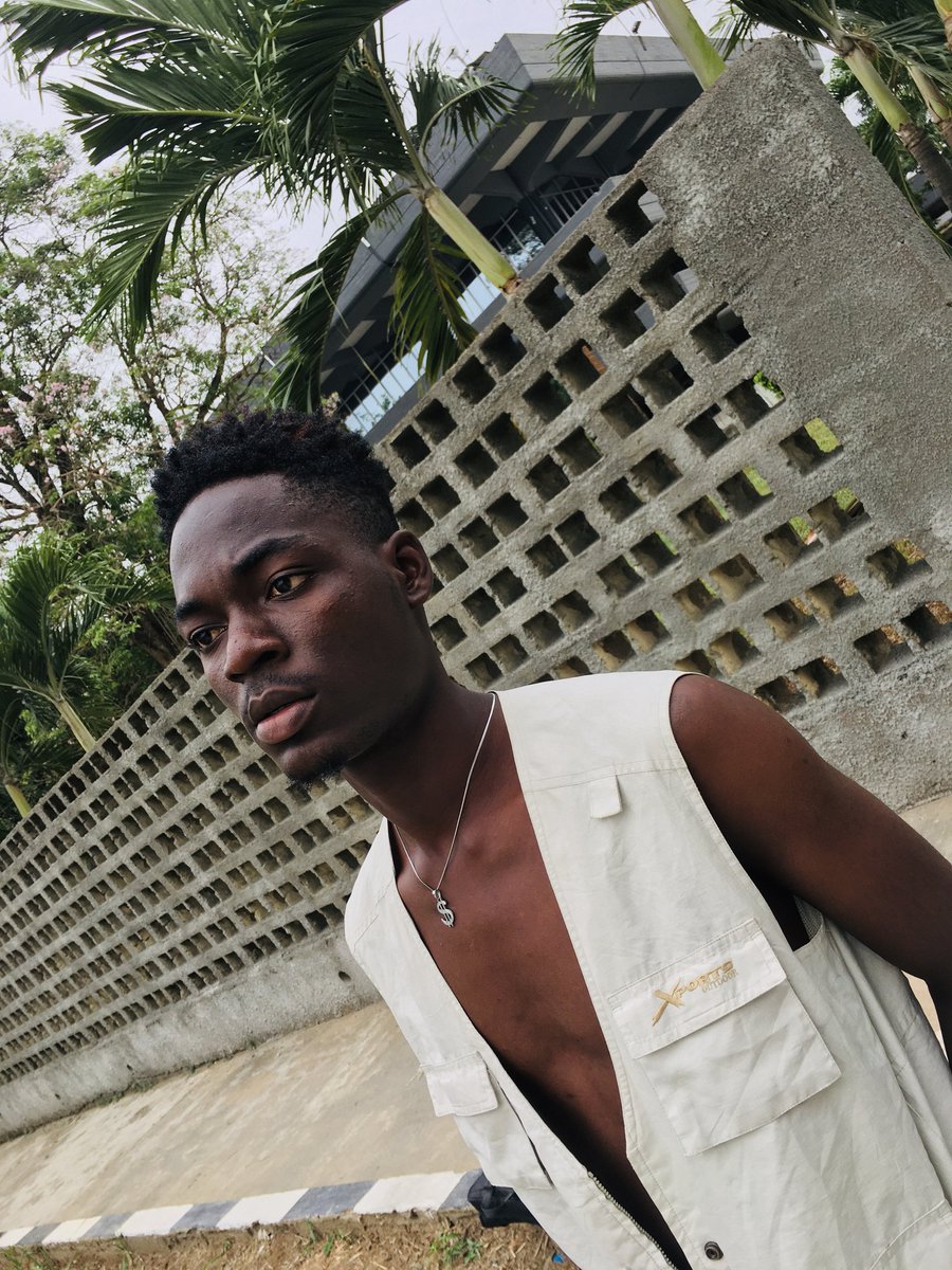 Mhozeezky1's tweet photo. One day 
E go better

#wagwanchallenge #LayconXOpay
#LayconXOppo #endsars 
#hiphopthevideo #silhouette #loriirochallenge
#facebookdown
WhatsApp imessage one Nigeria biden #JusticeTheAlbum superman love by you  dino mark #BBNaija https://t.co/8Cm6xgymfH