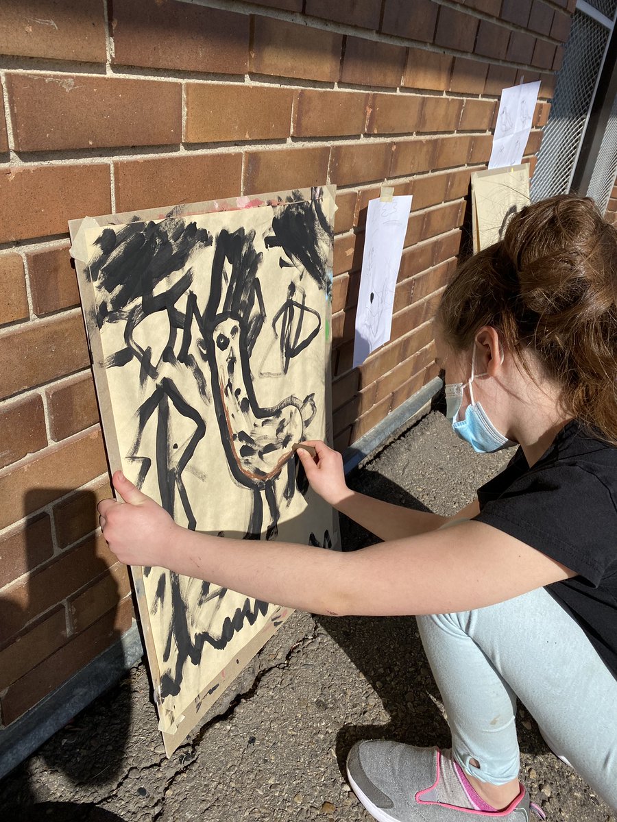 SweetGrass_EPSB's tweet photo. Gr 3/4 single Line Art “en plein air” #toonicetobeinside #singlelinechallenge #epsb https://t.co/e7RL1Bt3JU