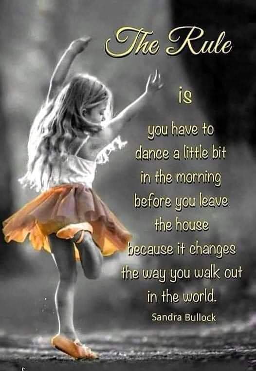 Let's dance 💙 <a href="/CPFT_NHS/">CPFT</a> @mackawack <a href="/noraoshea1/">nora o’ shea 🌈💙💙💙</a>