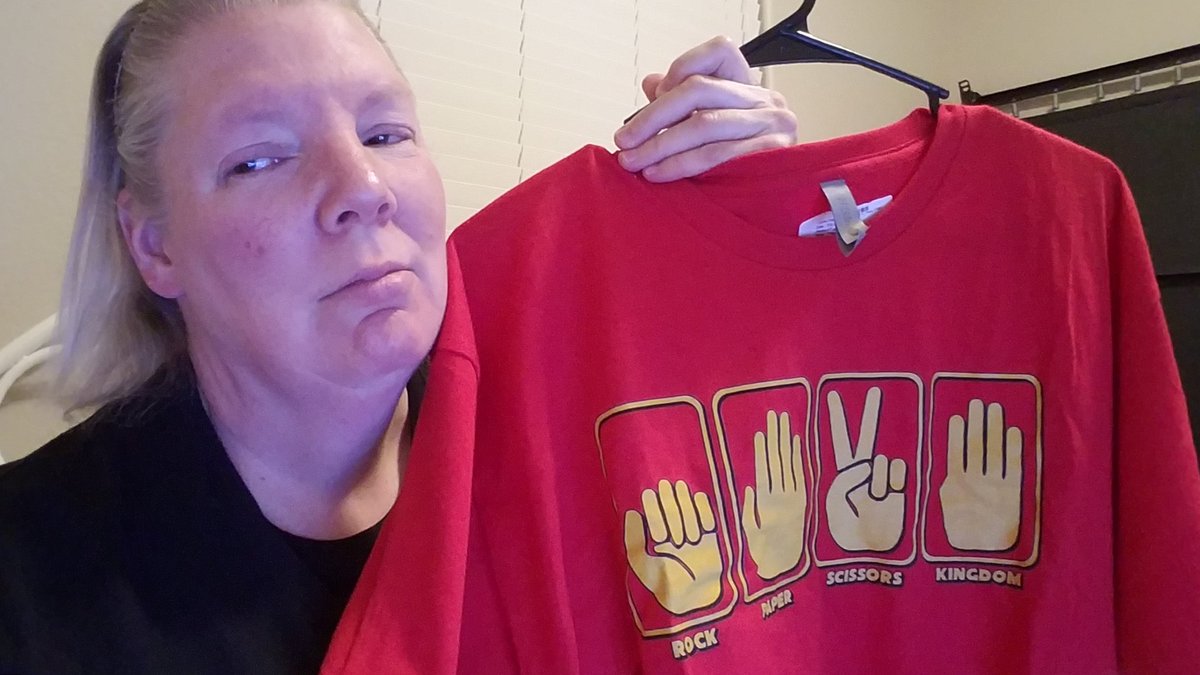 LVSignChick's tweet photo. First big #Merchase since before November...Got a long way to go before as much of what was destroyed gets as replaced...Loving the look and feel of these tees representing @MattTaven and #OGK...
#FollowTheTrend #JoinTheMovement #TavenForChamp #IGetIt #ImMattTaven #KingTaven https://t.co/yXuiE0CzMv