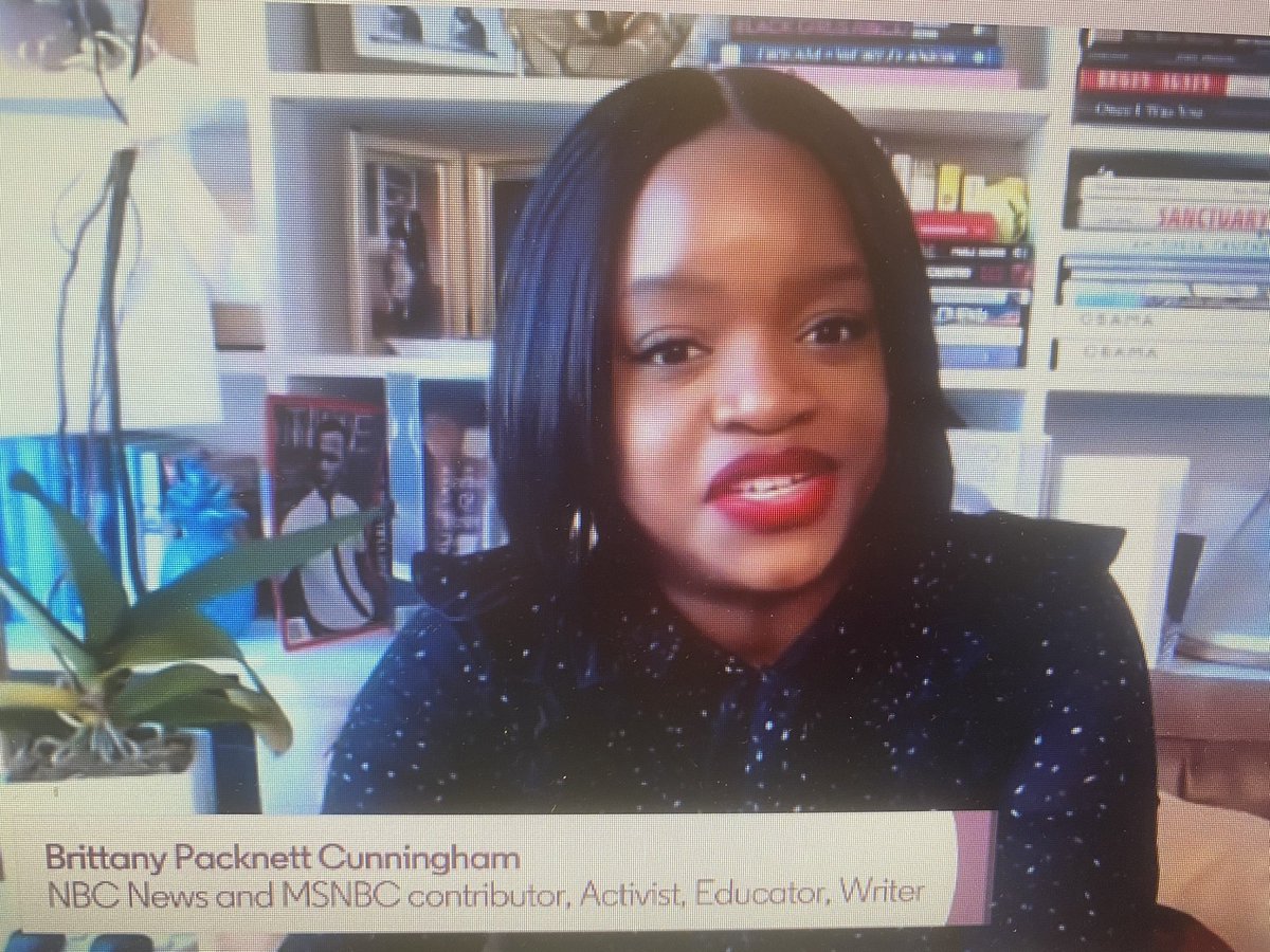 sabrinaonmove's tweet photo. “Feedback is a gift”. “You either win or you learn.”- Thank you @MsPackyetti for your transparency and insights! #TransformHer21 #LinkedIn https://t.co/6jkvzRXq6c