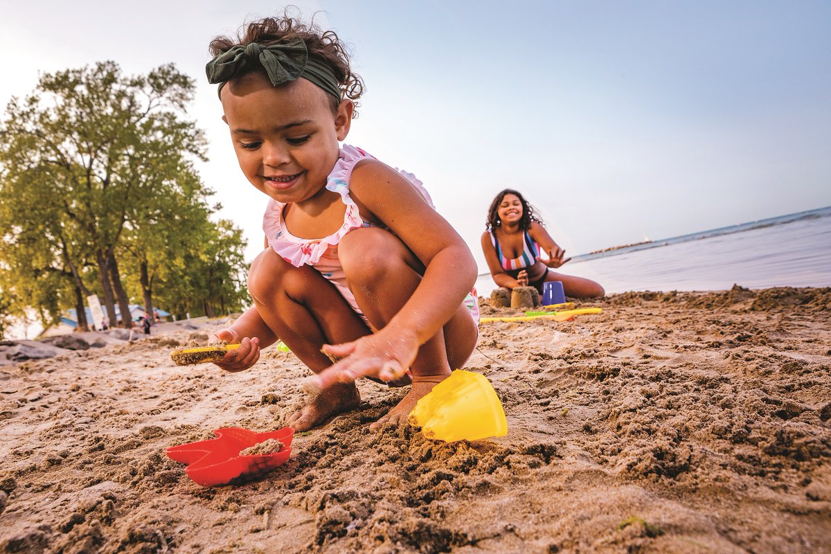 Are you planning a summer adventure here in the buckeye state? Make sure you order a copy of the @OhioFindItHere Travel Planner for FREE - ohio.org/wps/portal/gov…. It is full of ideas for any traveler in Ohio including many of our own state parks. Happy traveling! #ohiostateparks