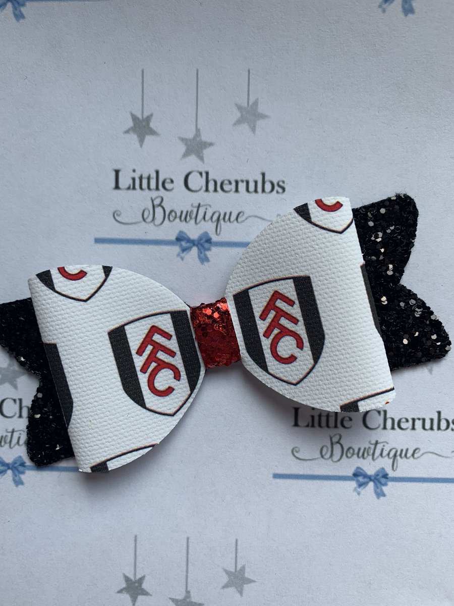 LCbowtique's tweet photo. Fulham and Leeds united bow ties available for dogs and cats or@hair bows. #FULLEE #fulham #leedsunited #dogBowTies https://t.co/e0UogozgrK