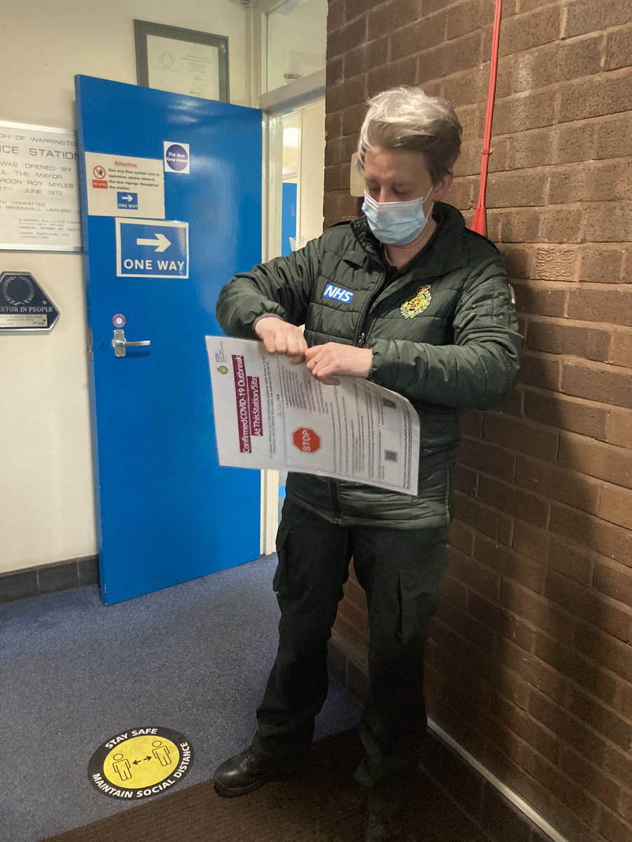 A brilliant day with <a href="/NWAmbulance/">North West Ambulance Service</a> Cheshire teams. Congratulations to Warrington ambulance station who have officially closed their COVID outbreak! So much great teamwork. <a href="/valpark13/">Valerie davies</a> @NwambG