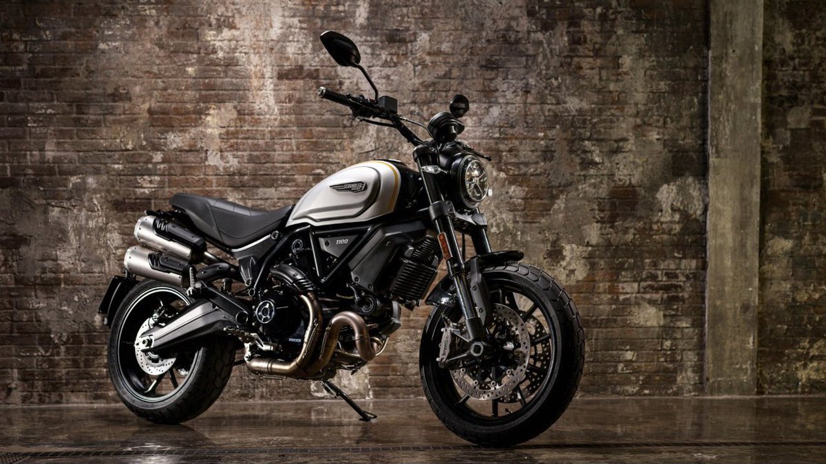MexicoDucati's tweet photo. Potente, cómoda, y hecha para viajar, con el estilo propio de una Scrambler: https://t.co/XIgIdfREHF
#JustPROs #1100PRO #ScramblerDucati https://t.co/J5TfmLPtto
