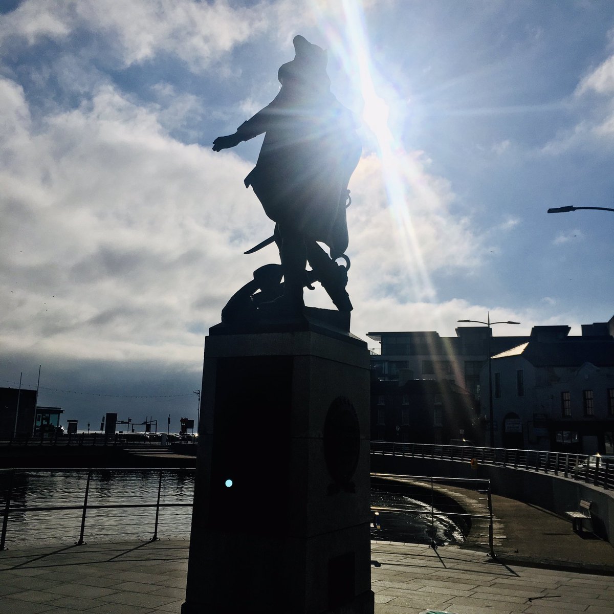 ThereseDoBy's tweet photo. Day 78/100 #100daysofwalking #CommodoreJohnBarry #Wexford another day closer to 100 days of walking @NTBreakfast @NewstalkFM https://t.co/0UsjMY9Bk8