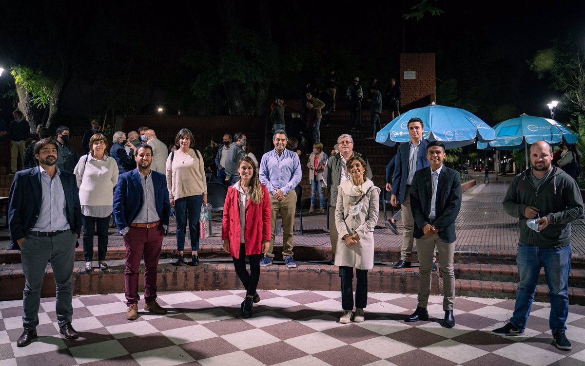 Ayer fue la presentación de pre candidatos a concejales y consejeros escolares y salió espectacular! Muchas gracias a todos los vecinos por haber venido💪🏼