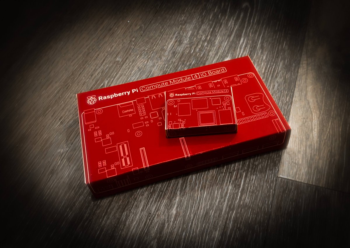 PaulRidgway's tweet image. What are you building this weekend? #iot #raspberrypi #computemodule4 #edge #aws