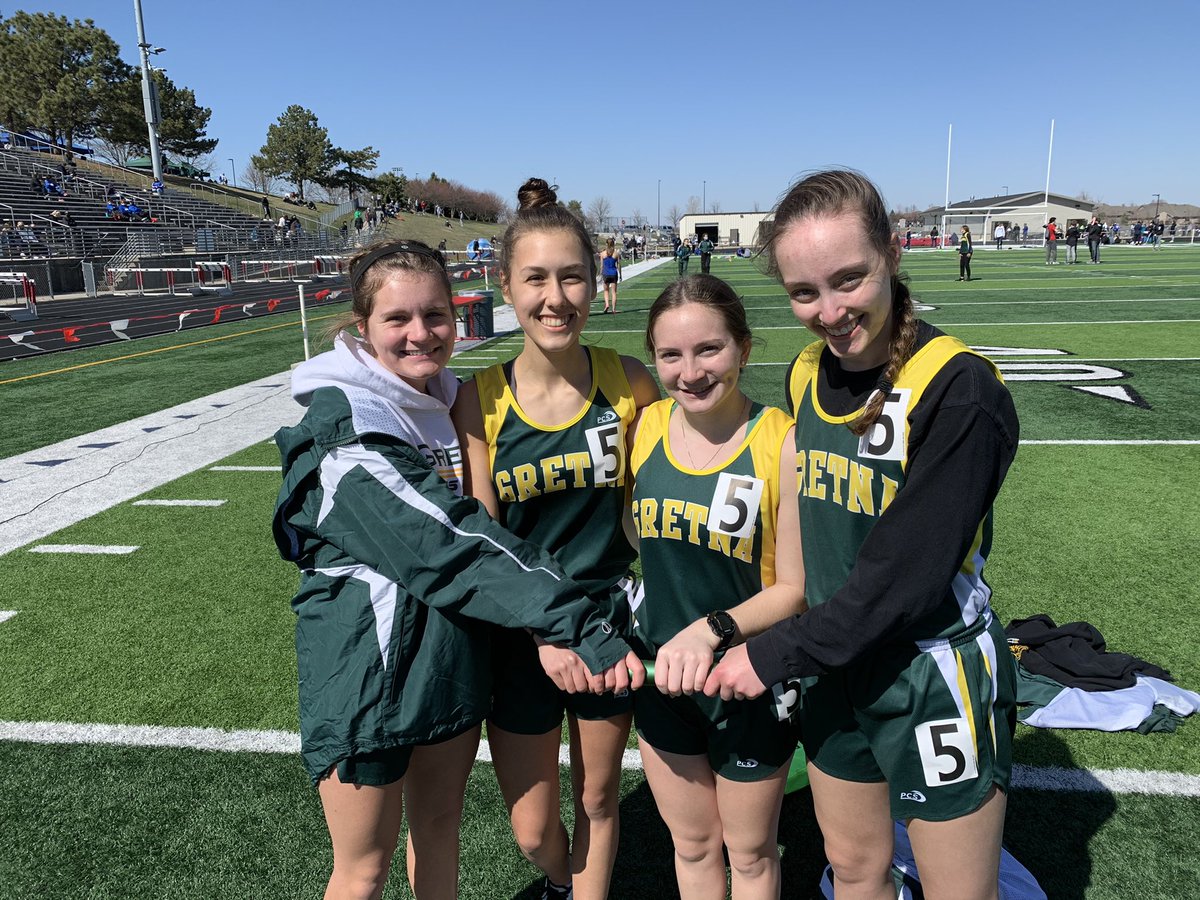 GretnaXC_TF's tweet photo. Dragon 4x800m relays kicking off the running part of our track season!  #LetsRun #trackandfield https://t.co/AyBZpkbyjw