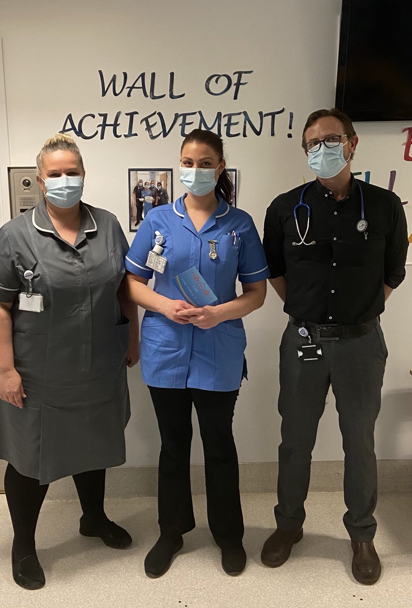 nicoleLocke13's tweet photo. Another act of kindness for the amazing Vikki.... The Pandemic really let this one rise to the challenge .... We are so lucky to have an amazing band 5 like you working in our team. #actsofkidness !!! https://t.co/zzGJYdDFQD
