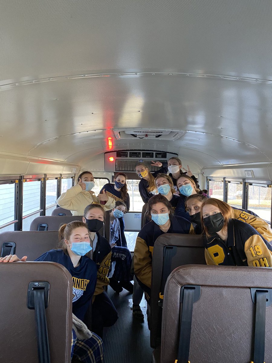 Another great win for lady Panthers volleyball! 🐾🏐