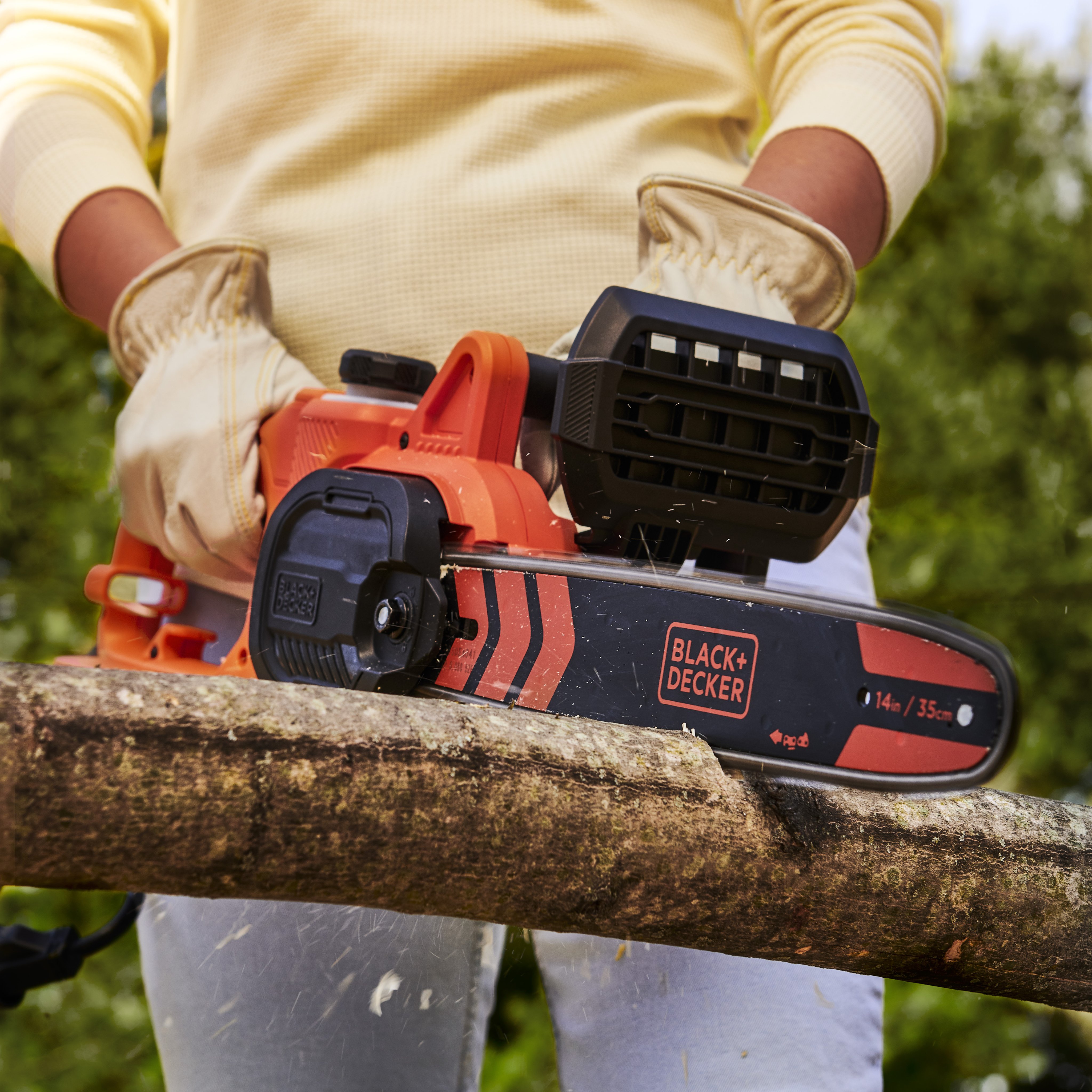 BLACK+DECKER on X: Looking to increase your curb appeal? It's as