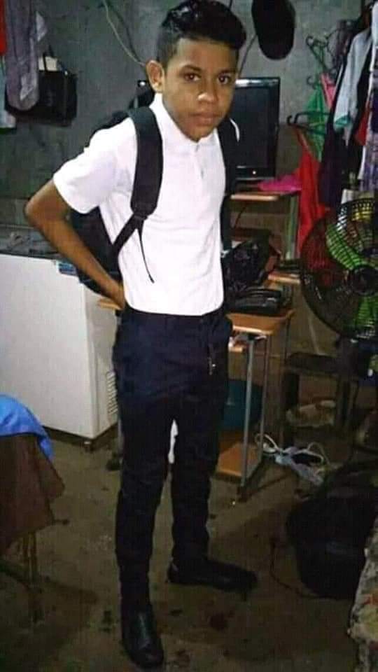 Sakuravandalico's tweet photo. Adolescentes y niños asesinado por la maldita dictadura orteguista.
Ni perdón, ni olvido.
Presente presente presente.
🇳🇮 🇳🇮 🇳🇮 🇳🇮 🇳🇮 🇳🇮 🇳🇮 https://t.co/EWMYyo6iBA