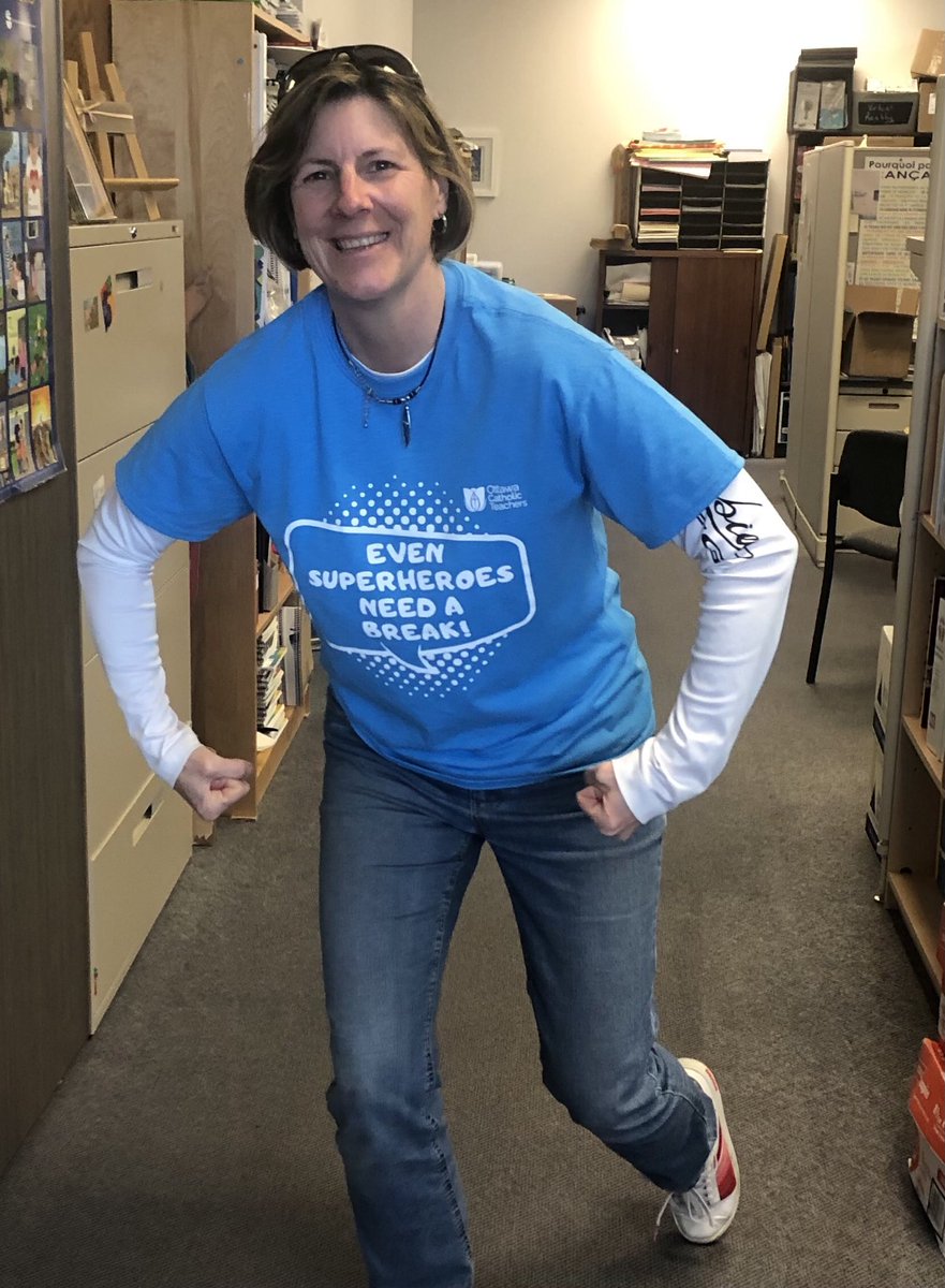 deb_lawlor's tweet photo. Striking a pose in my new #teachersuperheroes shirt I won. Thanks @oectaottawa for a good start to my weekend break #MarchEdON https://t.co/WcixBIXbqX