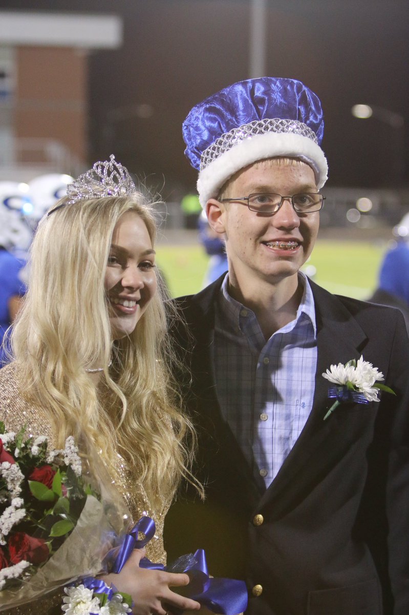 Congratulations to @THEClaytonHS on their 55-7 Homecoming victory over East Wake to move to 4-0 on the season. Congrats to the Homecoming Queen Olivia Narron and Homecoming King Kirby Roberson! @krninjawarrior