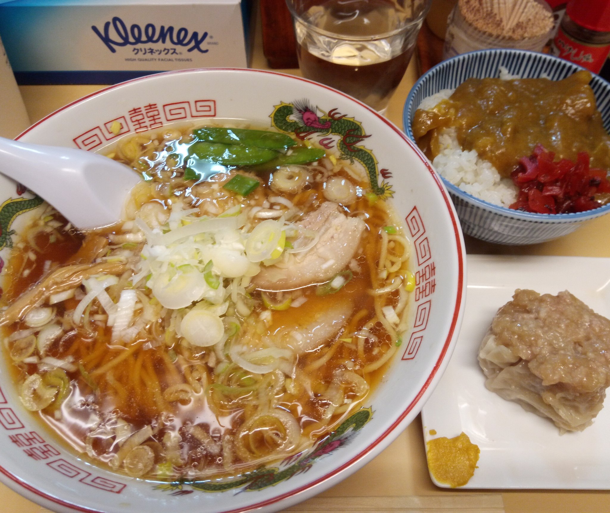Nobuo Miyazaki ラーメン しゅうまい 茶碗カレー Brunch 築地 築地場外市場 築地場外市場グルメ 築地場外市場でランチ 幸軒 場所 築地場外 幸軒 T Co 0qwwnrzacm T Co Wr0b11jxvo Twitter