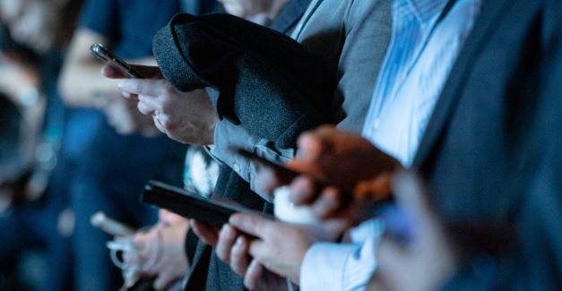 Descubre el teatro cubista y la influencia del público en el mismo en pleno s.XXI en la nueva #RevistaViceversa <a href="/infouex/">UEx</a> 
ow.ly/obUZ50DJqoR