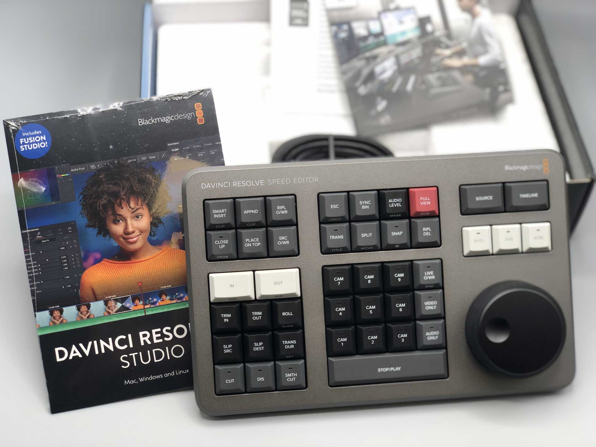 DaVinci Resolve Speed Editor（ライセンスカード同梱） その他
