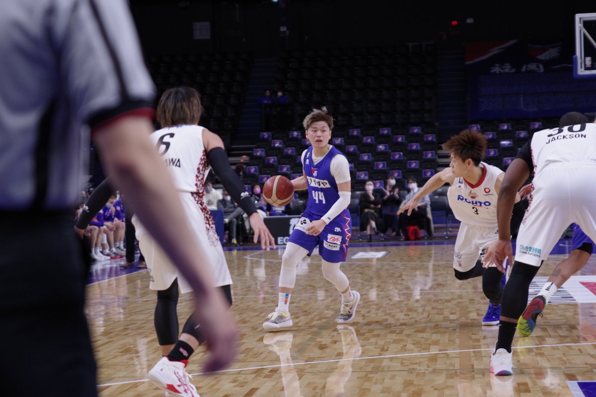 h7k_leo's tweet photo. GAME DAY⚡️🦌⚡️
ホーム奈良戦のリベンジ!!!
#ライジングゼファーフクオカ
#13games https://t.co/Lpralm5LYC